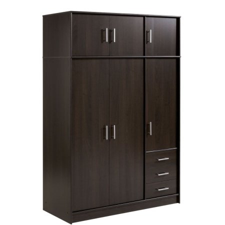 Высокий шкаф для одежды