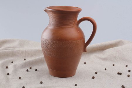 Крынка из глины