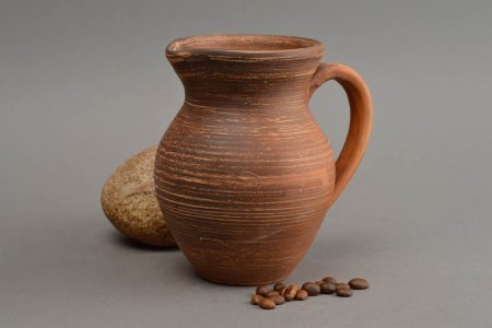 Глиняный кувшин