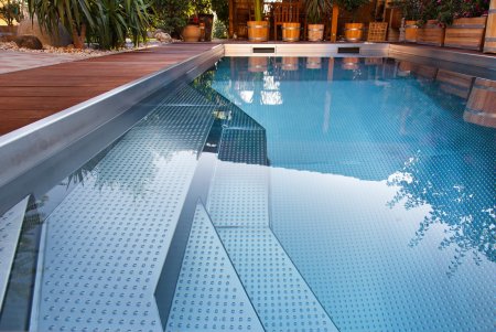 Бассейн Future Pool Swim