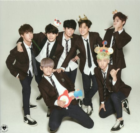 День рождения группы БТС