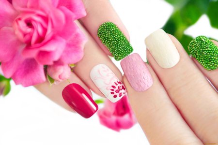 Весенний маникюр