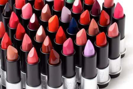 Губные помады