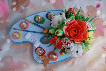 Подарок учителю рисования из конфет