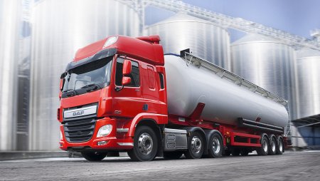 Бензовоз Мерседес КАМАЗ