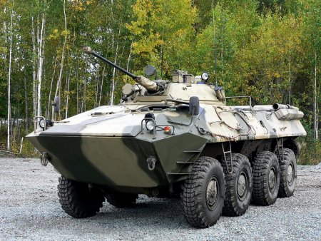 БТР-90 бронетранспортёр