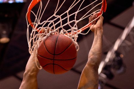 "Игра в баскетбол" Сергей Преображенский