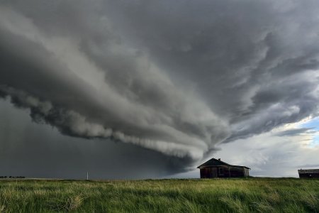 Бури ураганы смерчи шквалы