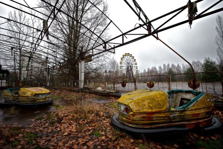 Заброшенный парк аттракционов в Припяти
