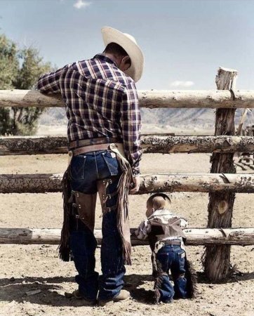 Семейная фотосессия в ковбойском стиле