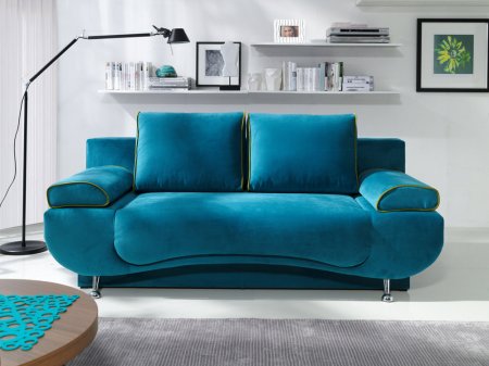 Яркий диван