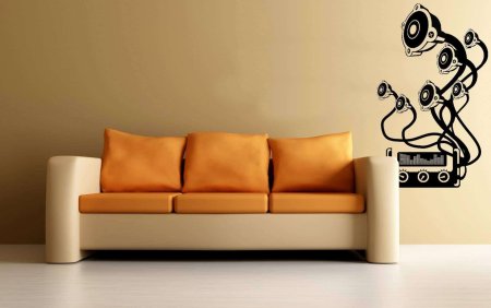 Комната с диваном