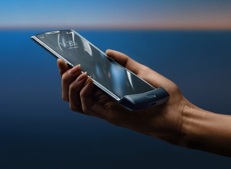 Motorola RAZR 2022