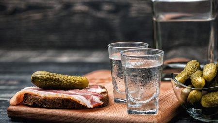 Две рюмки водки