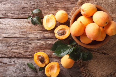 Apricots – абрикосы