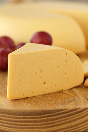 Сыр красиво