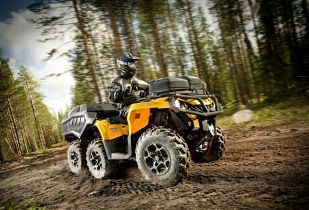 Квадроцикл BRP Outlander 6x6