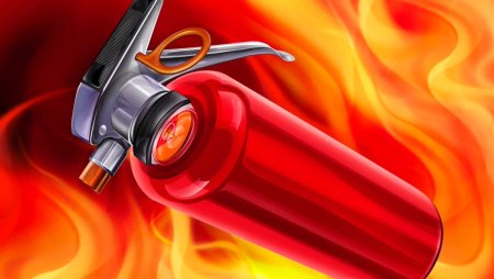 Огнетушитель и огонь