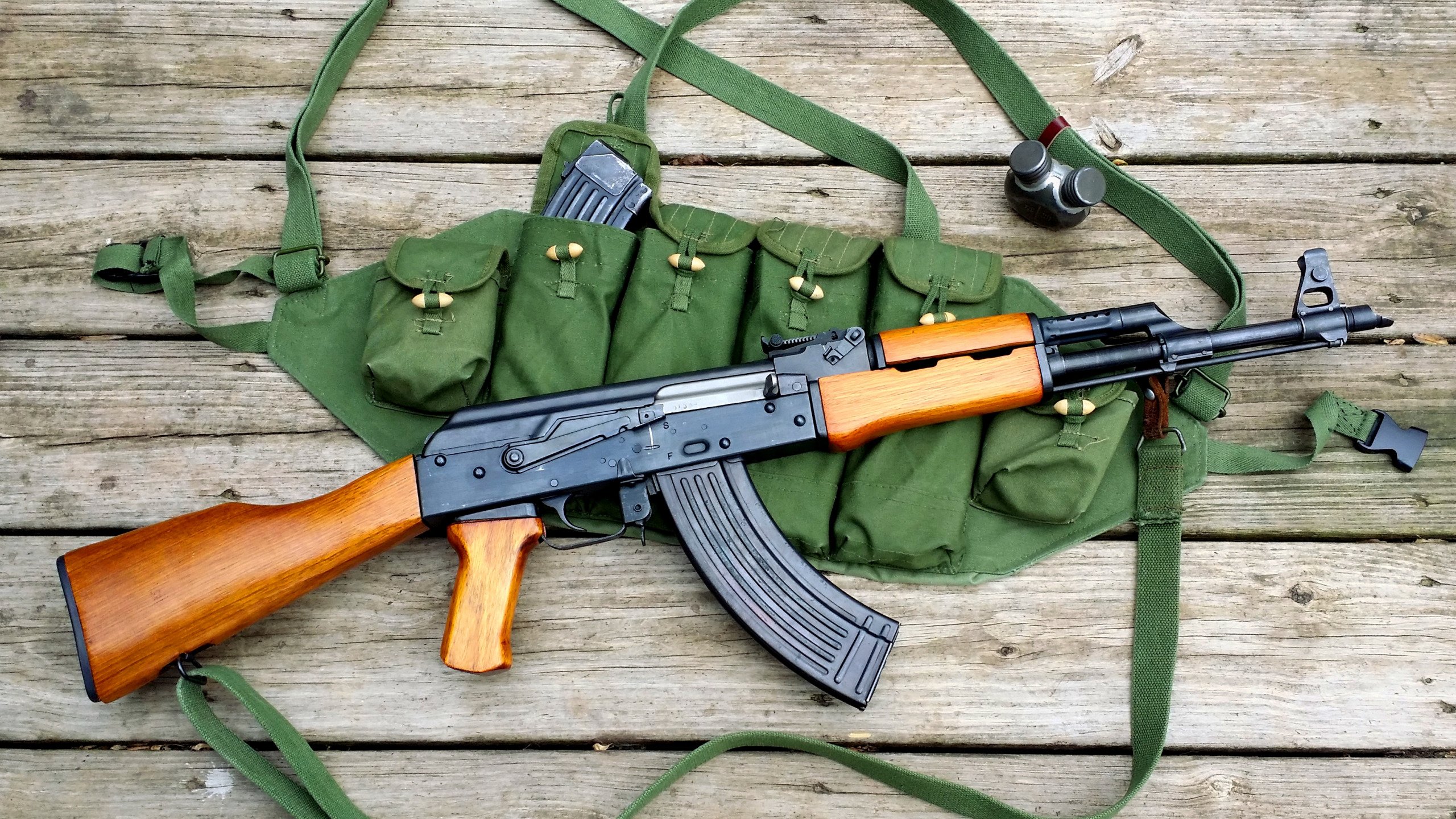 АК-47 И АК-74