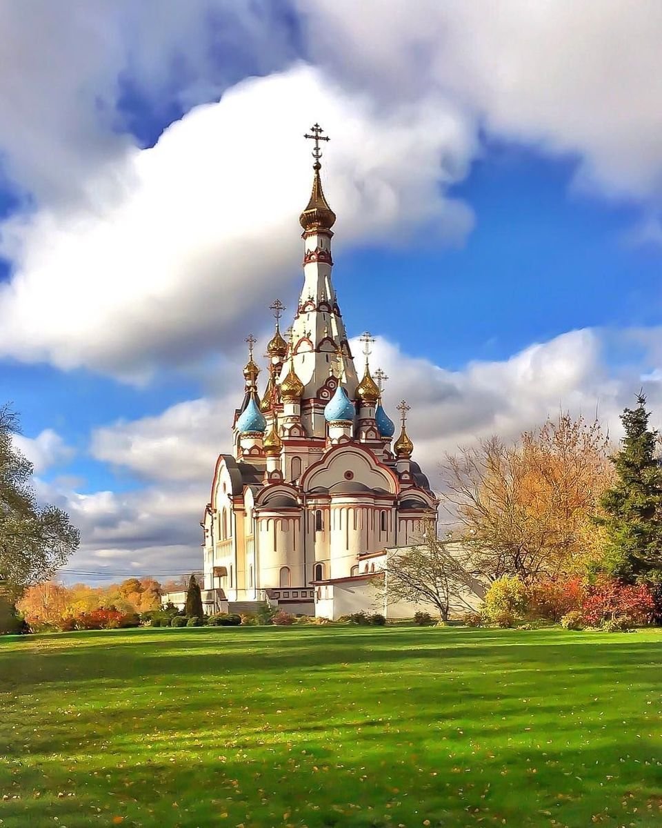 храмы и церкви в россии