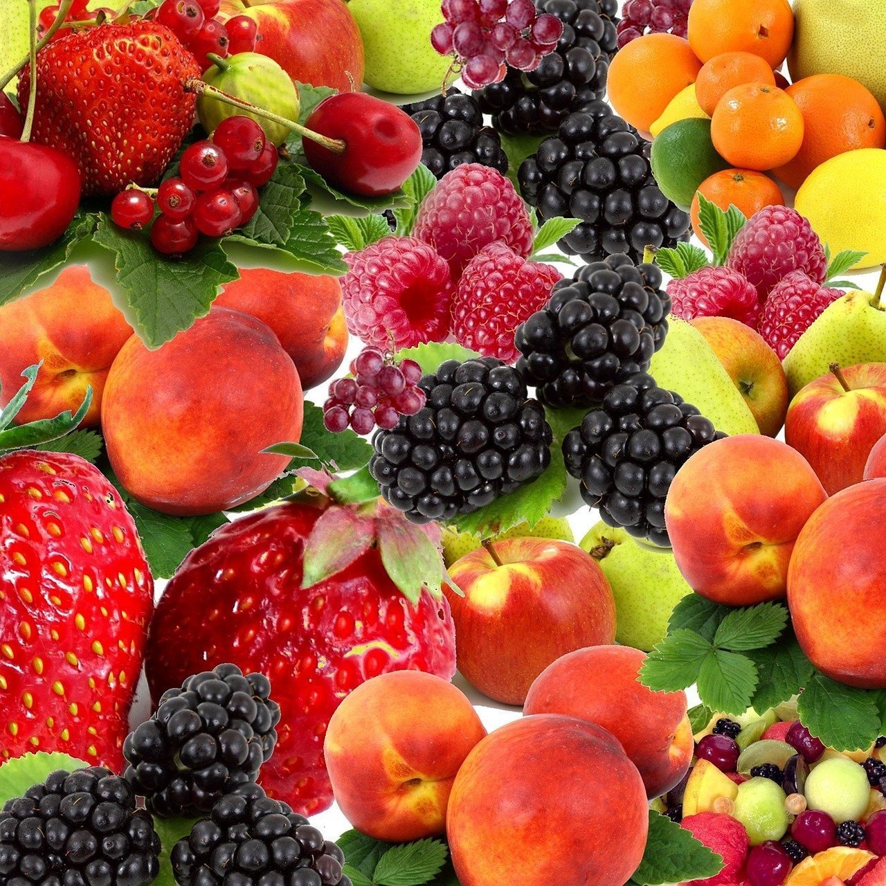 Фруктово ягодный микс. Фрукты и ягоды. Красивые ягоды. Красивые фрукты. Летние фрукты.