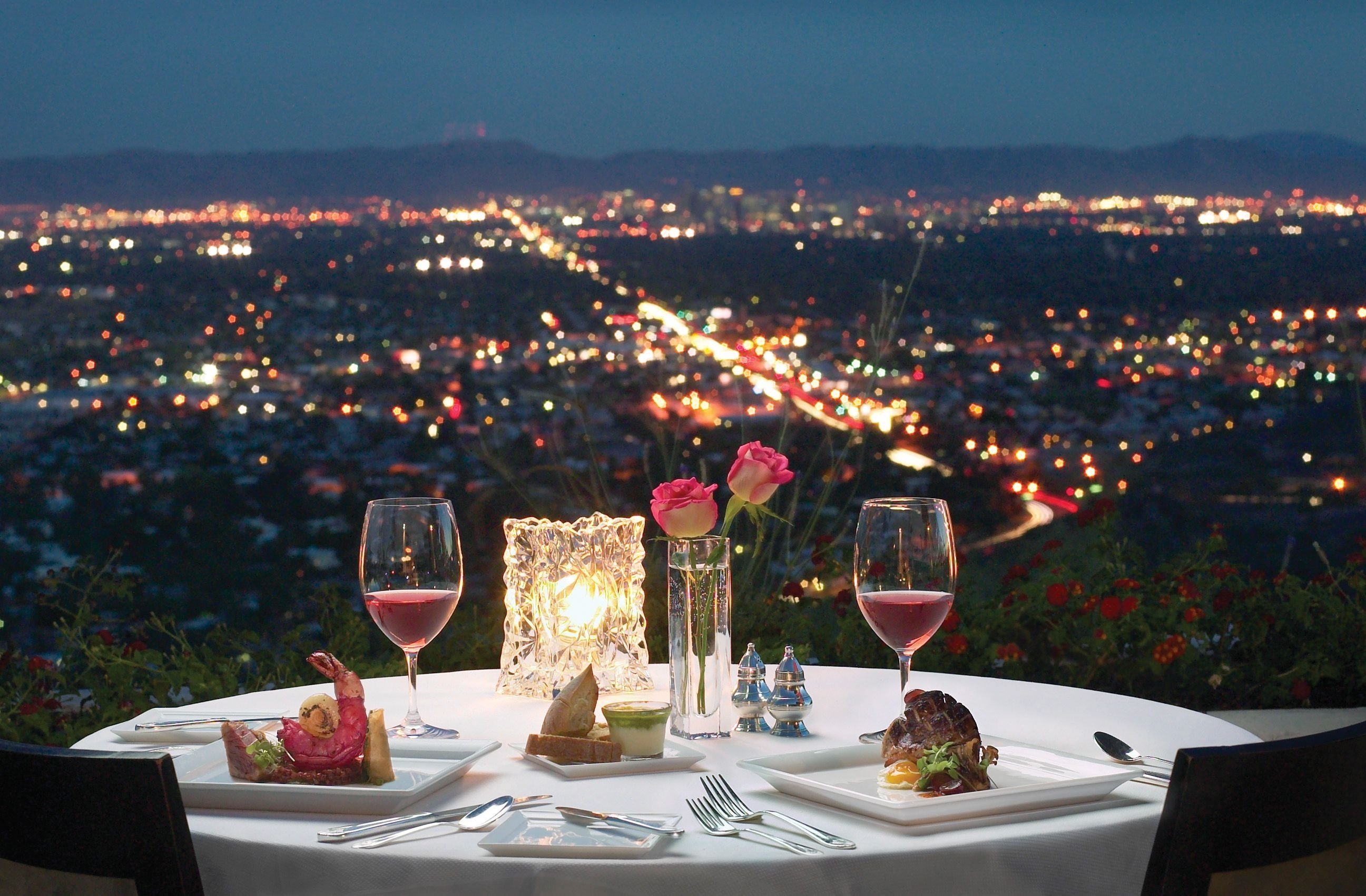 В это самый день вечером. Романтический ужин. Романтический. Романтический вечер. Романтичный ужин.