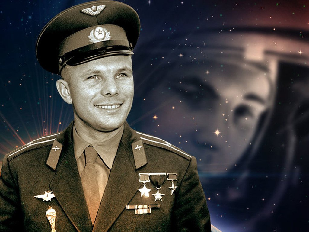 Какое звание получил гагарин. Портрет ю Гагарина. Ю А Гагарин первый космонавт.