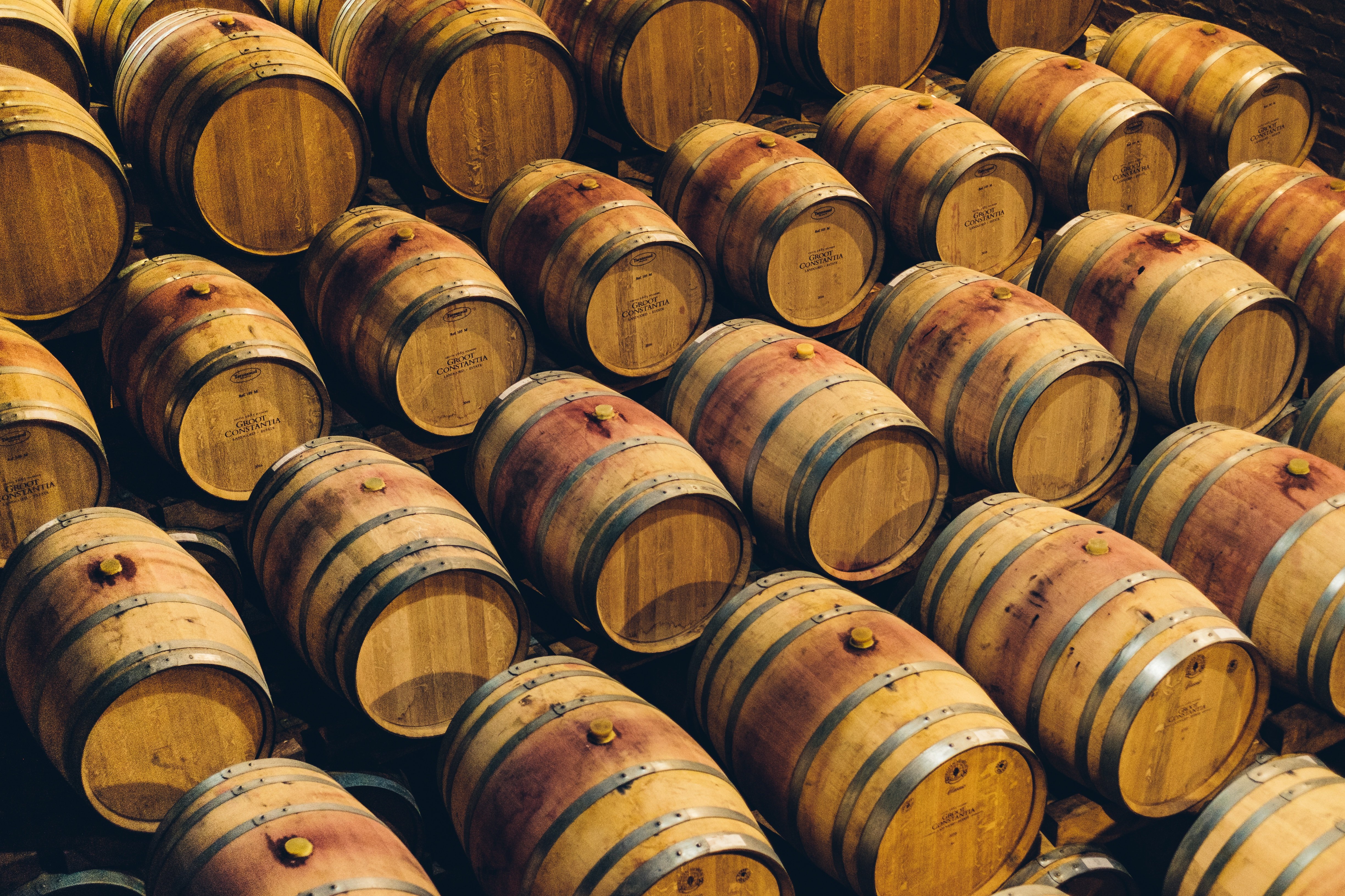 Beer barrel. Деревянные бочки. Пивные бочки. Дубовые бочки для вина. Винные бочки дубовые.