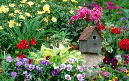 Клумба Гарден