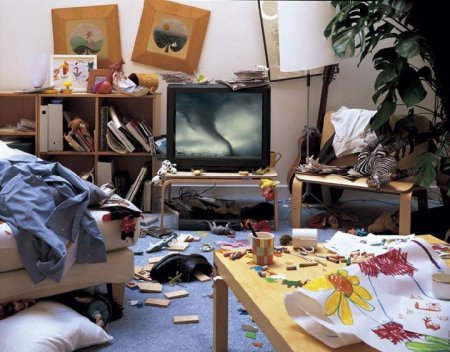 Разбросанные вещи