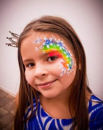 Красивый аквагрим