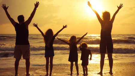 Счастливая семья