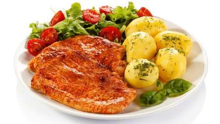 Вкусная еда на белом фоне