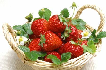 Открытки с клубникой