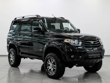 УАЗ Патриот 2015 черный