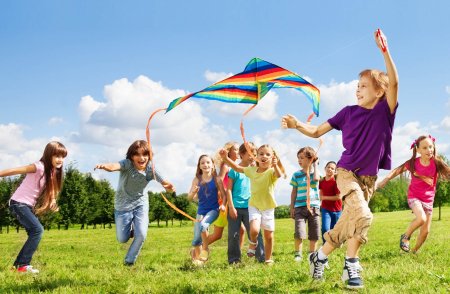 Радостные дети