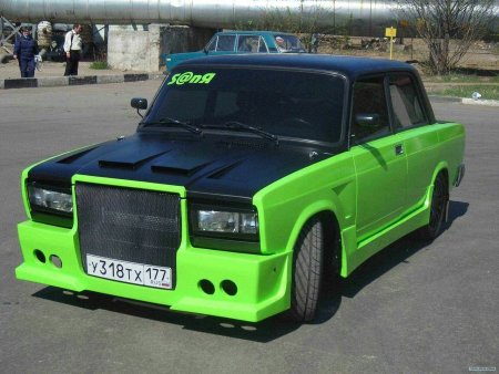 Тюнинговый ВАЗ 2107