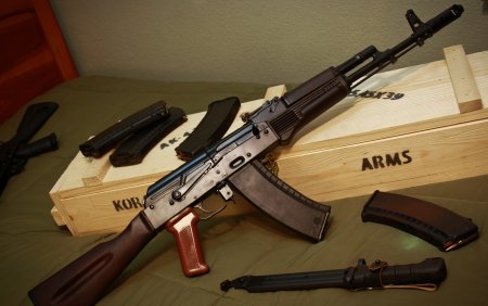 Автомат Калашникова АК-74
