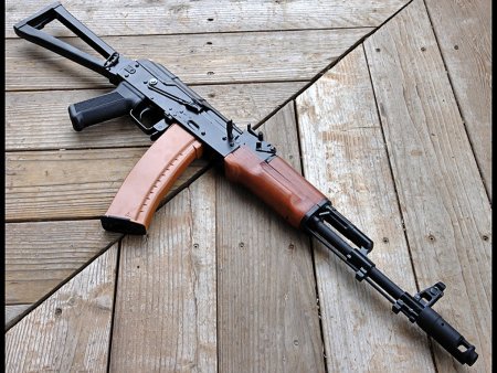 Автомат Калашникова 74м