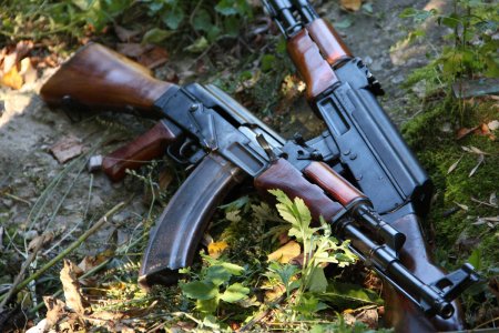 АКМ И АК 74