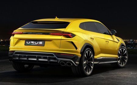 Lamborghini Urus 2020 желтый