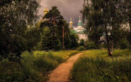 Церковь в дремучем лесу Егорьевское шоссе 155 км