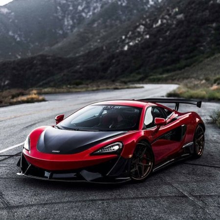 Спорткар MCLAREN