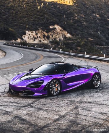 MCLAREN 720s фиолетовый