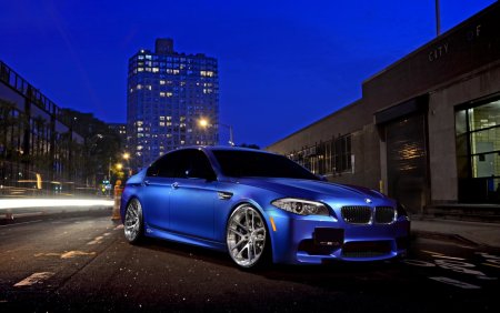 BMW m5 f10 Monte Carlo Blue