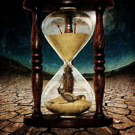 Memento Mori песочные часы