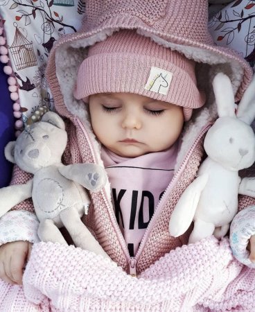 Милые маленькие дети