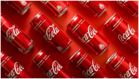 Упаковка Кока колы 0.33