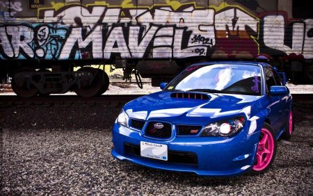 Subaru Impreza синяя