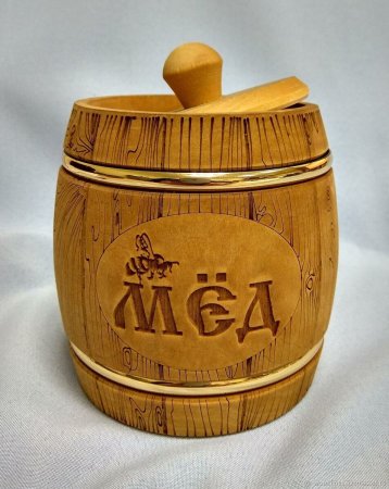 Деревянный бочонок для меда